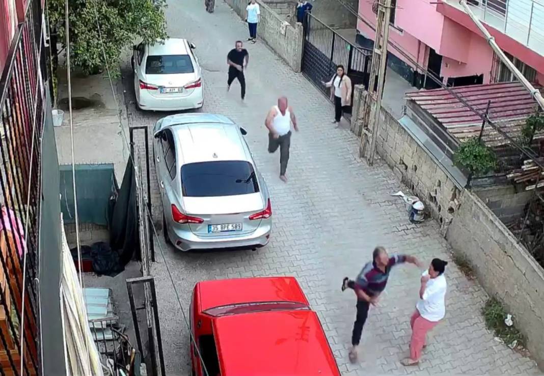 Adana’da Skandal Anlar Kaçanı Tutmak İstedi, Yumruklandı 2